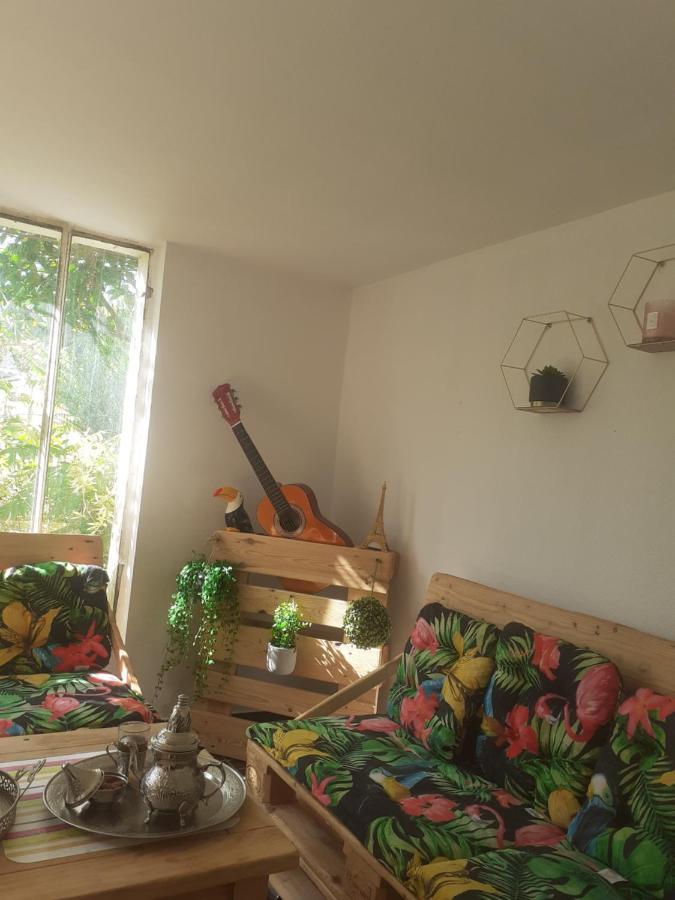 Happy Bed & Breakfast Cholet Bagian luar foto